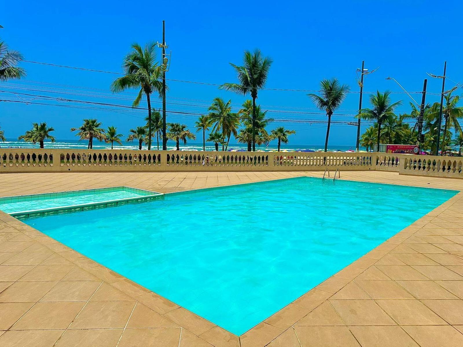 Apartamento frente ao mar com varanda e piscina Praia Grande (Santos) Exterior foto