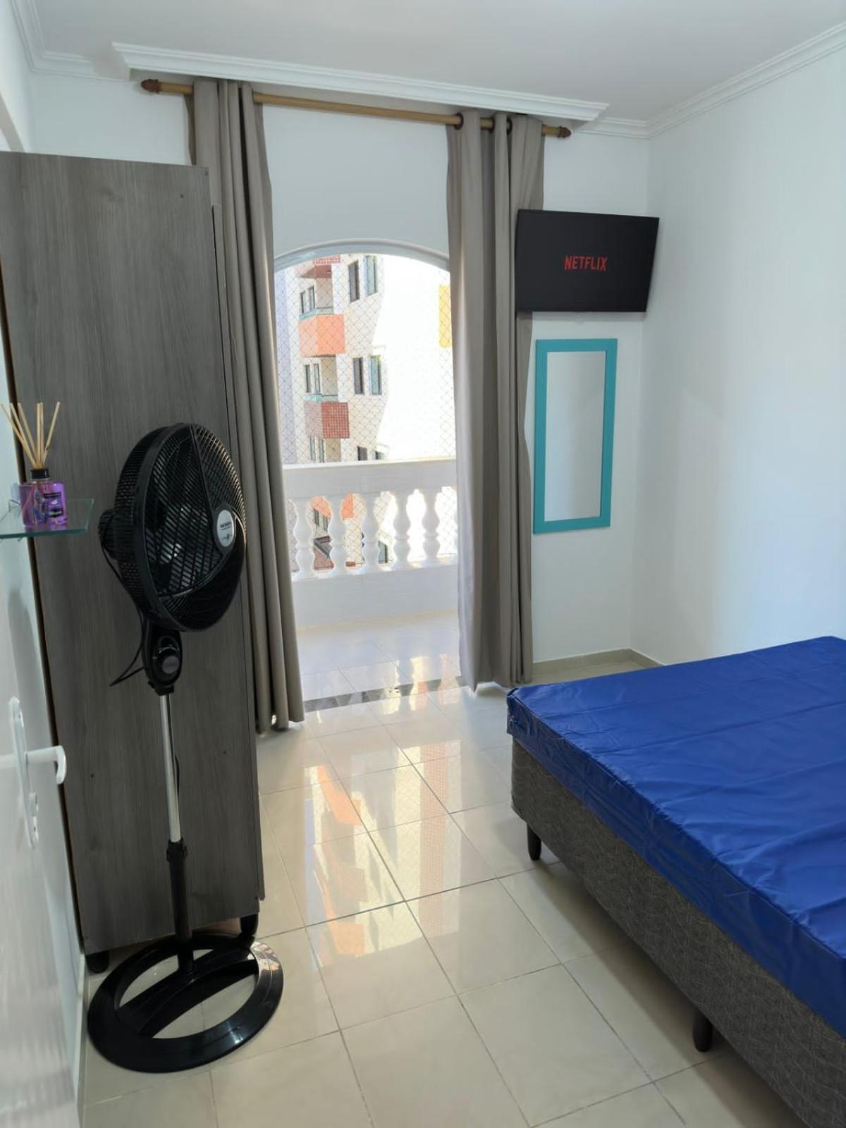 Apartamento frente ao mar com varanda e piscina Praia Grande (Santos) Exterior foto